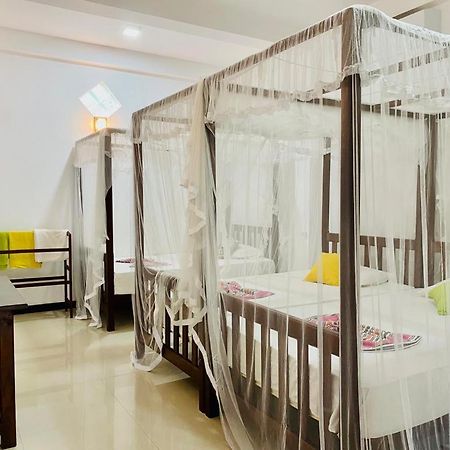 מיריסה Gihan Guesthouse מראה חיצוני תמונה