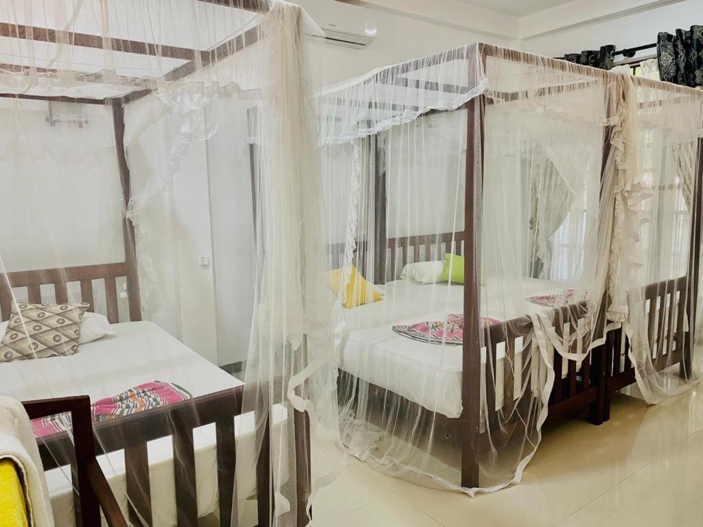 מיריסה Gihan Guesthouse מראה חיצוני תמונה