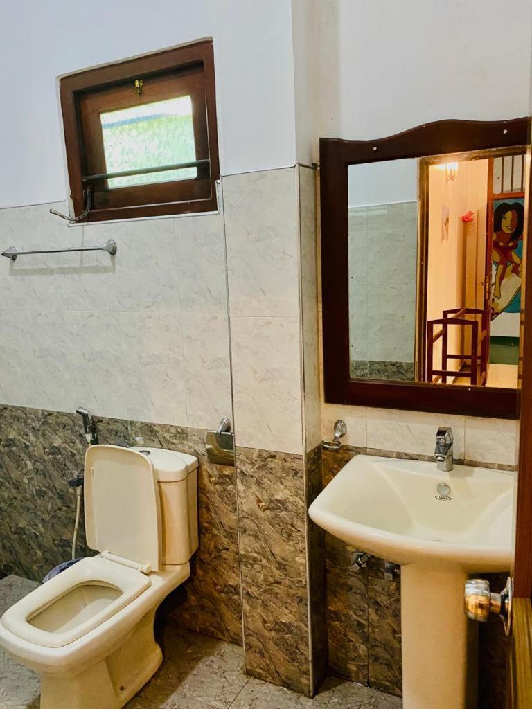 מיריסה Gihan Guesthouse מראה חיצוני תמונה
