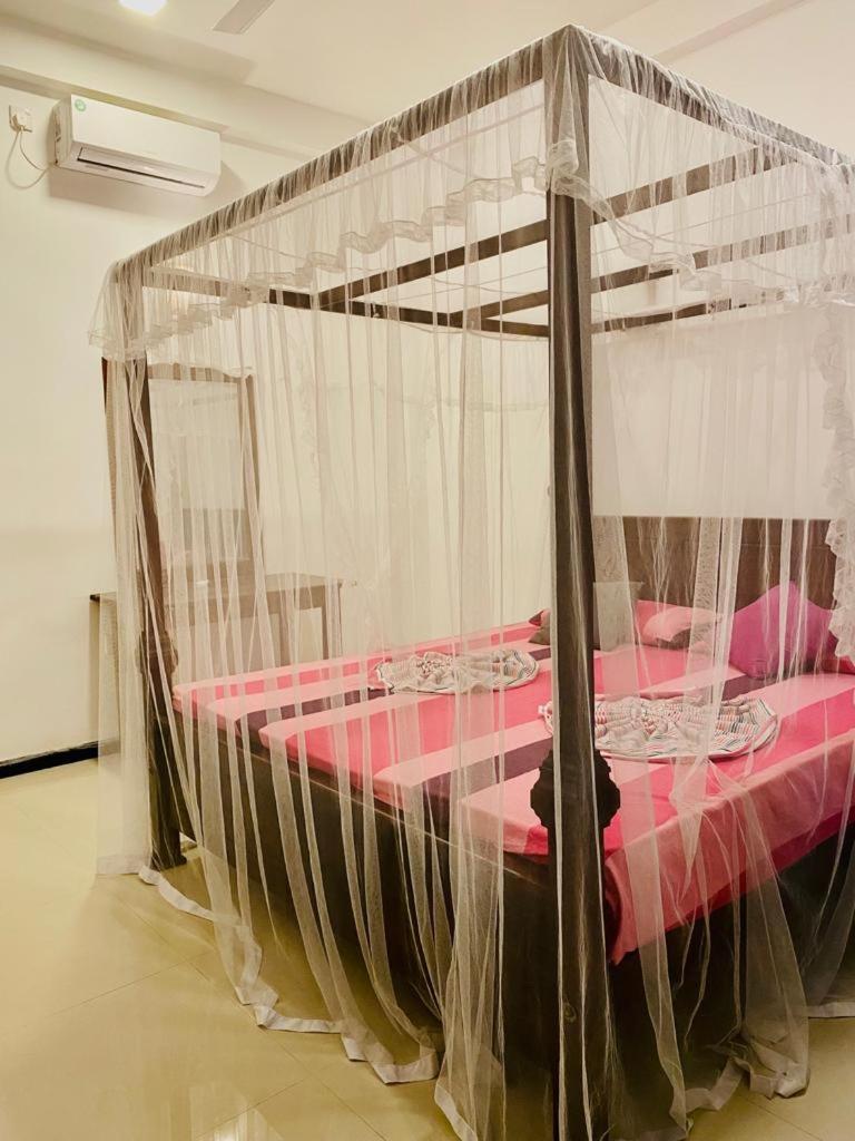 מיריסה Gihan Guesthouse מראה חיצוני תמונה